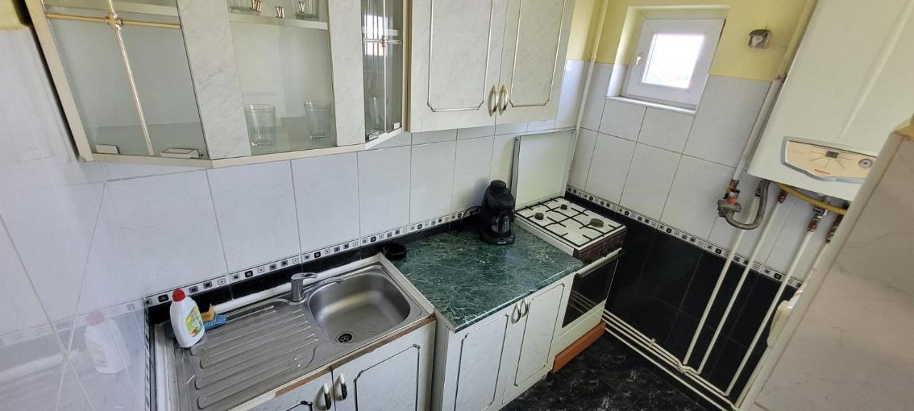Flora Apartament Appartement Satu Mare Buitenkant foto